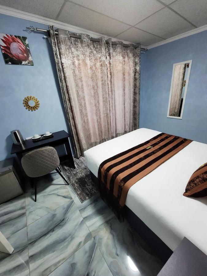 La-Nuel Guest Lodge Boksburg Buitenkant foto
