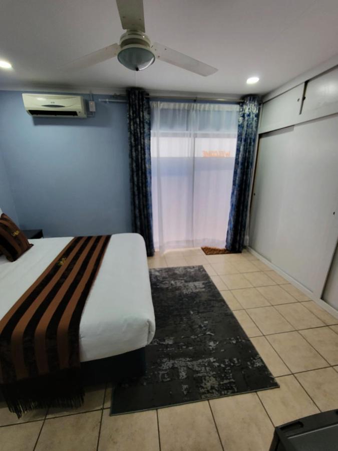 La-Nuel Guest Lodge Boksburg Buitenkant foto
