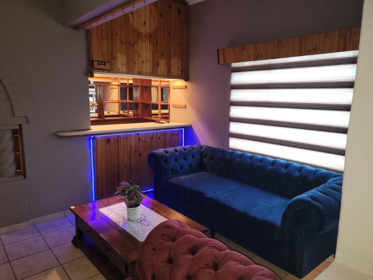 La-Nuel Guest Lodge Boksburg Buitenkant foto