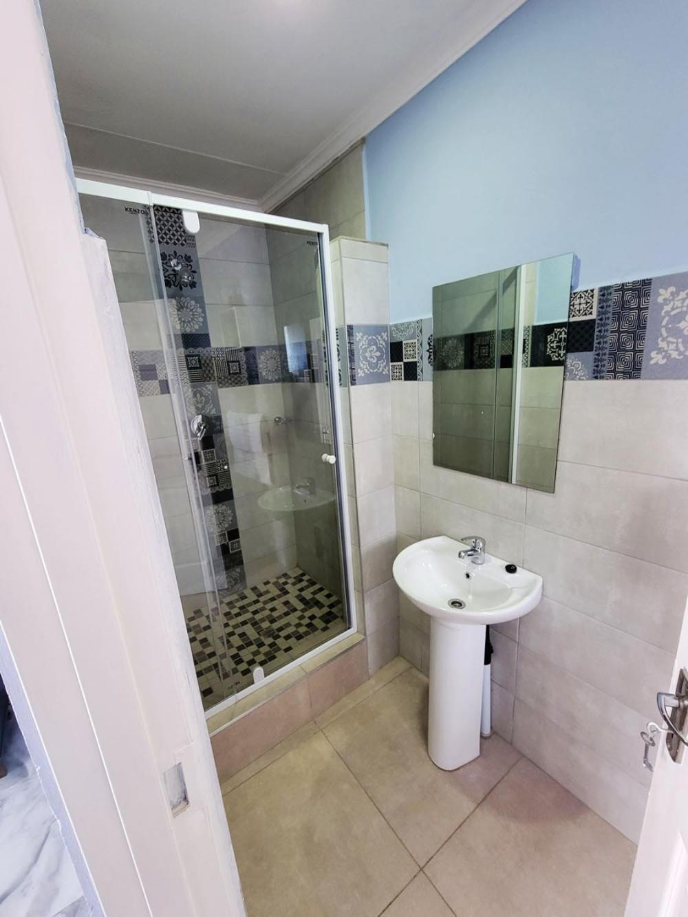 La-Nuel Guest Lodge Boksburg Buitenkant foto